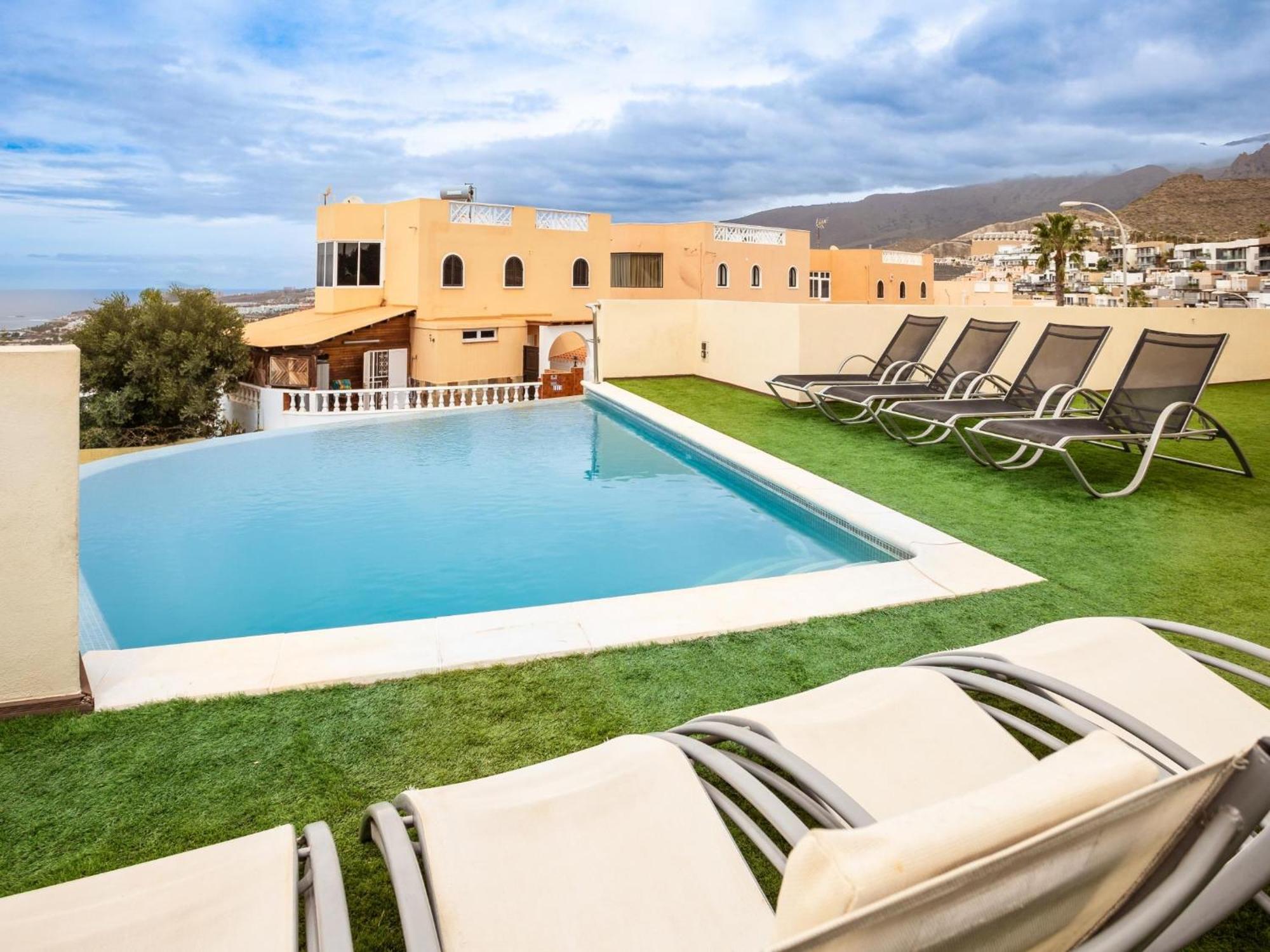 Villa Olbia Charming Dreamview With Jacuzzi Costa Adeje  Ngoại thất bức ảnh